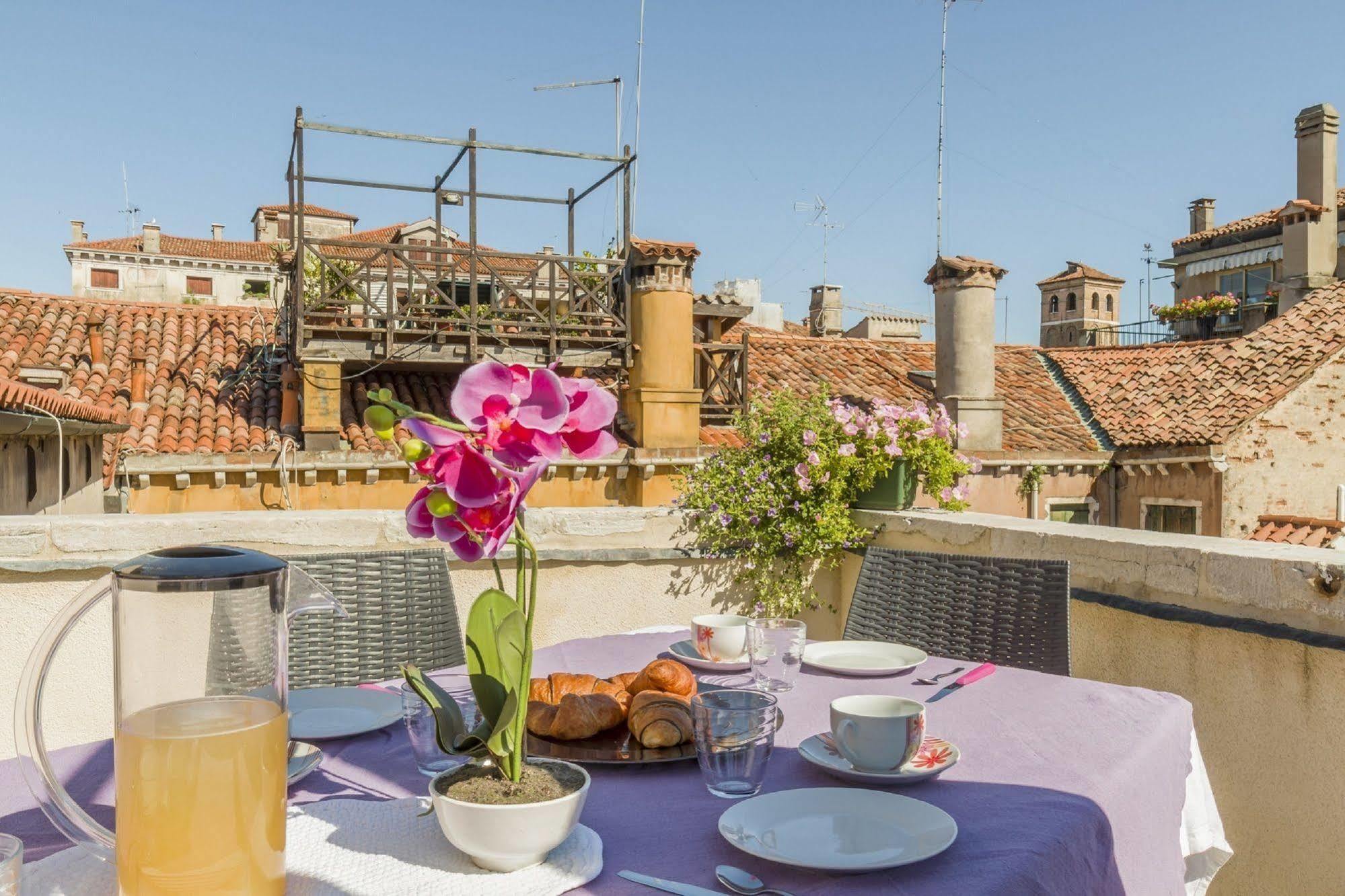 Hotel Rialto Deluxe *